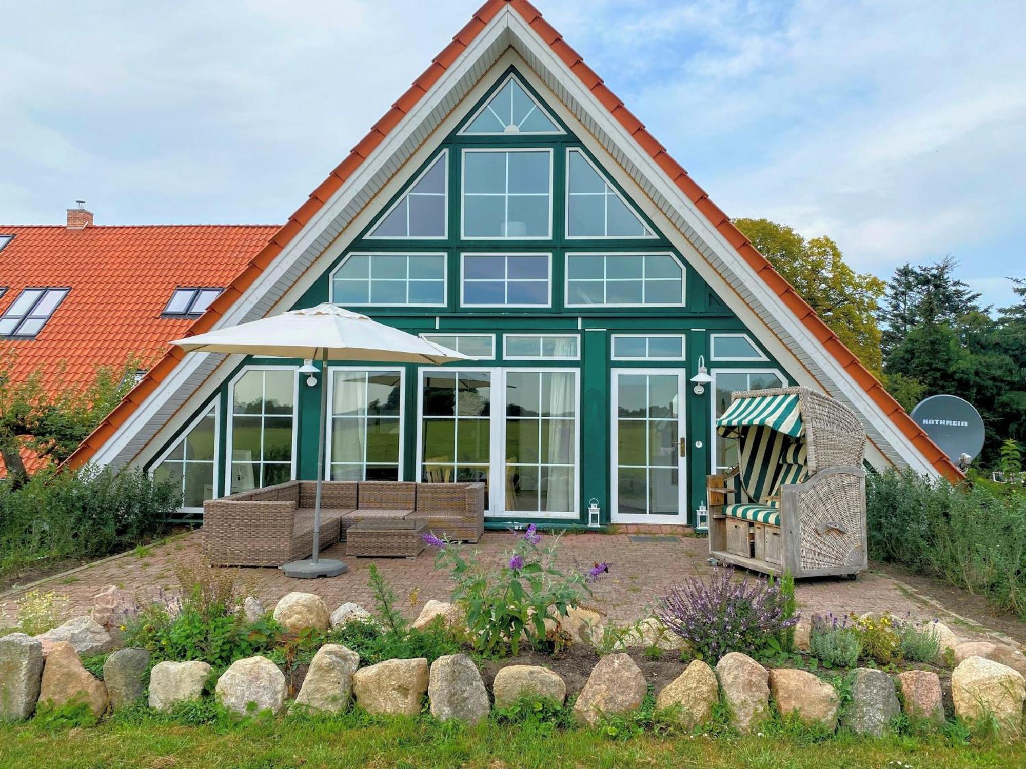 Timmenhus - Ferienwohnungen An Der Ostsee ทิมเมนดอร์เฟอร์ ชตรันด์ ภายนอก รูปภาพ